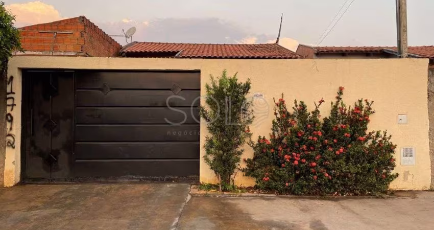Casa 2 dormitórios no Pq Residencial Iguatemi