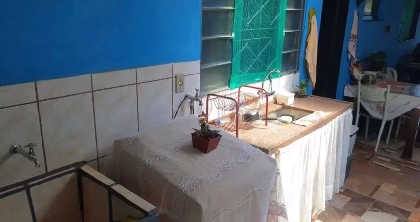 casa no  Jardim Eliana