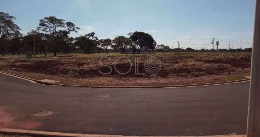 Terreno em condomínio fechado à venda no Residencial Village Damha, Araraquara 