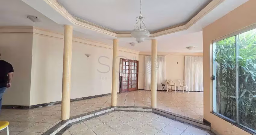 Casa com 4 quartos à venda na Vila Harmonia, Araraquara 
