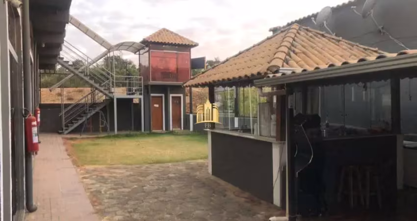 Ponto comercial com 9 salas à venda em Floresta Encantada, Esmeraldas 