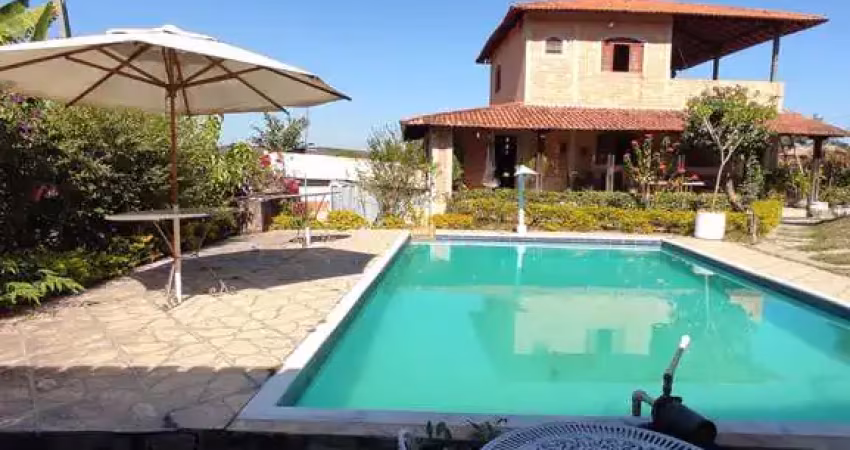 Descubra o exclusivo sítio à venda em dumaville, esmeraldas-mg - 3 quartos, área verde e piscina! venha visitar!