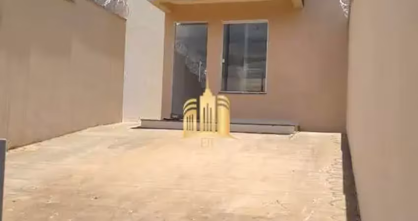 Excelente oportunidade! Casa à venda em Mateus Leme-MG, bairro Vila Suzano, com 2 quartos, 1 sala, 2 banheiros, 2 vagas de garagem e 65,00 m² de área