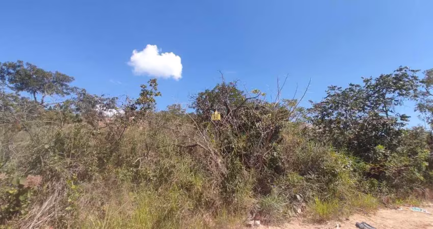 Terreno à venda em esmeraldas-mg, bairro fernão dias, com 450,00 m² de área!