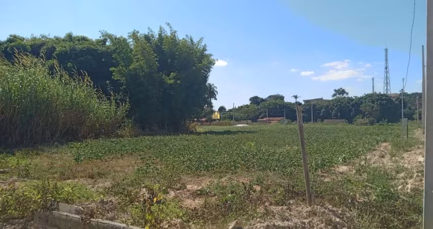 Lote em Condomínio à Venda no Centro de Esmeraldas - 581m², Energia e Poço Artesiano, R$ 110.000,00