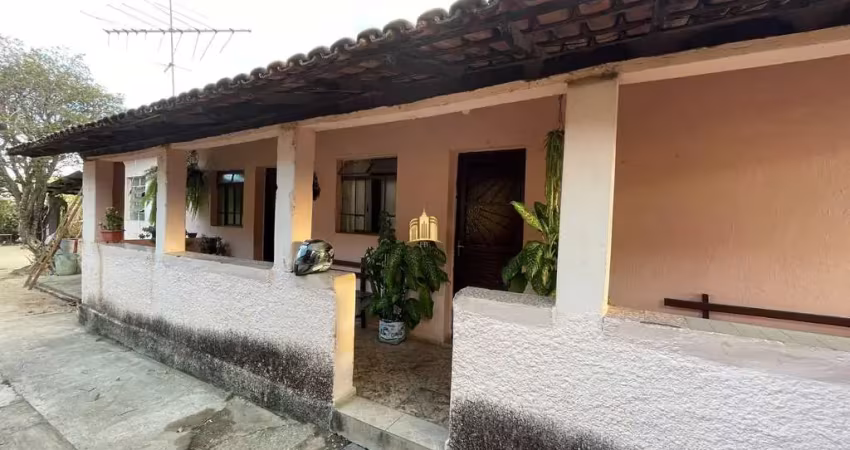 Casa à venda no centro de esmeraldas, mg - 5 quartos, 979m² de área total, r$ 1.200.000