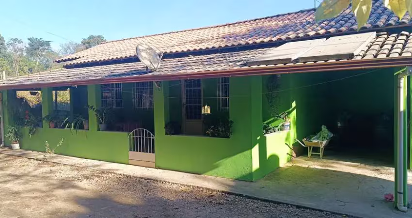 Venda de excelente sítio em vista alegre, esmeraldas, mg - 7.000m², casa com 3 quartos, r$ 500.000