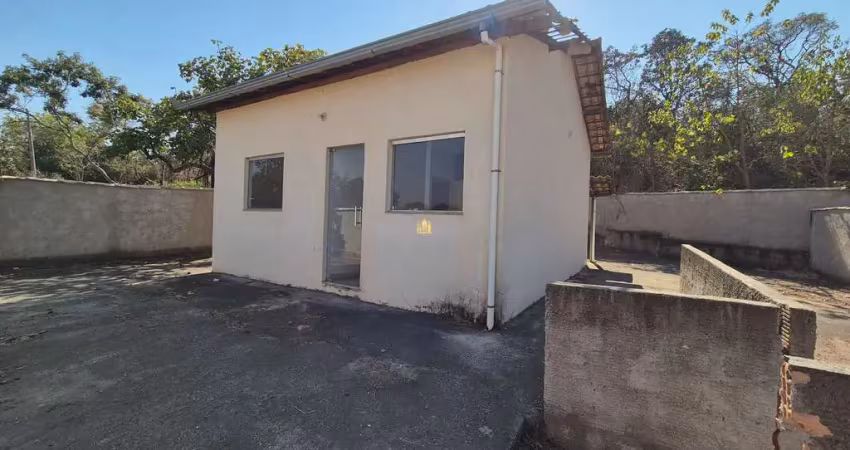 Casa à Venda no Bairro Nova Esmeraldas em Esmeraldas - 2 Quartos por R$140 Mil