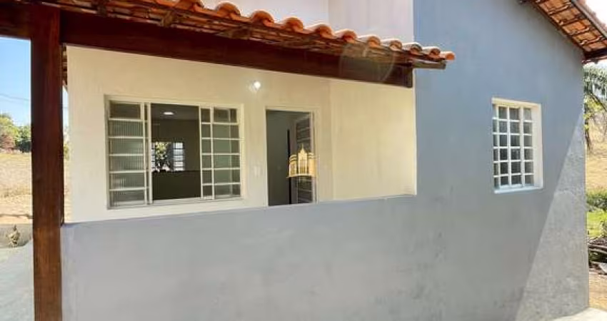Venda de Casa no Bairro Dumaville em Esmeraldas | 2 Quartos, 120.000