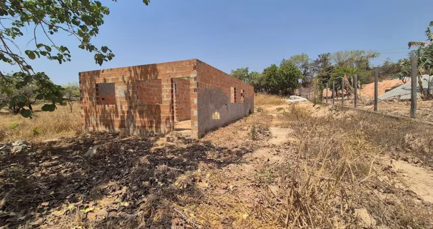 Sítio Inacabado à Venda em Campo Alegre, Esmeraldas ? 2.000 m² por R$ 250.000