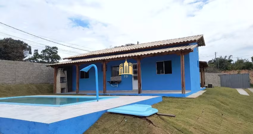 Sítio à Venda em Tropeiros, Esmeraldas - 3 Quartos, Piscina, 1.000,00m²