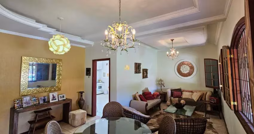 Sítio à Venda no Condomínio Clube dos 200, Esmeraldas ? 3 Quartos, Área Gourmet, 540m² por R$550 Mil
