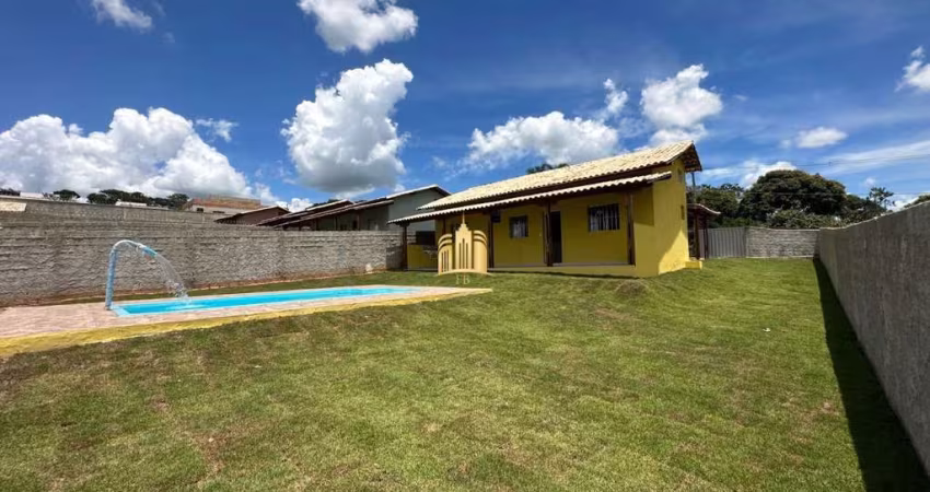 Sítio com Piscina à Venda no Bairro Tropeiros, Esmeraldas ? 3 Quartos, 1 Suíte