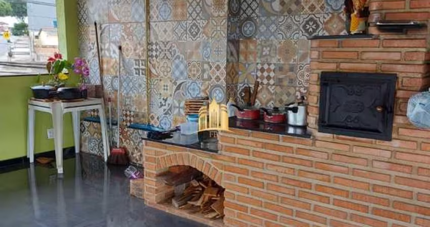 Casa Ampla com Área Gourmet à Venda  4 Quartos, 360m²