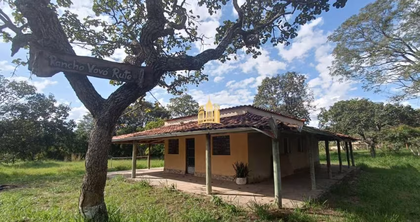 Sítio à Venda 3 Quartos no Bairro Maceió, Amplo Terreno de 2.160m²