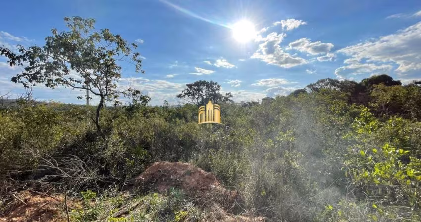 Excelente Lote à Venda no Bairro Fernão Dias ? 450m² com Documentação e Energia