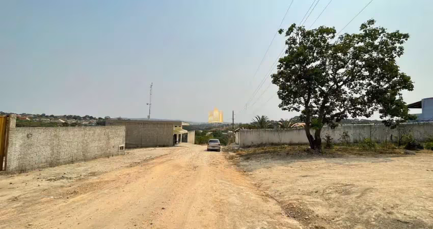 Venda de lote de esquina em esmeraldas - 360m² por r$50.000