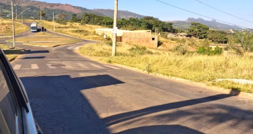 Lote de 360m² localizado em São Joaquim de Bicas,