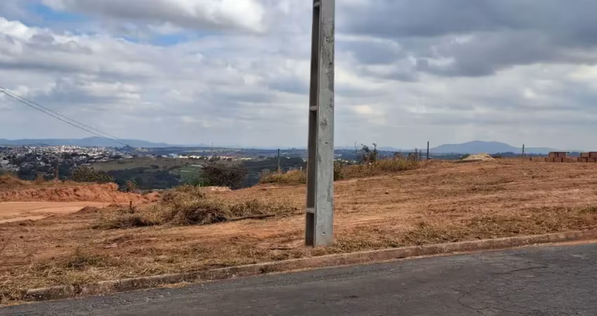 Adquira já o seu imóvel, ainda restam poucas unidades, venha conferir.  vende-se lotes no bairro estância serra verde.