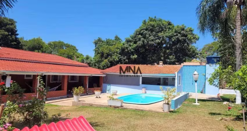 Chácara com 2 quartos, sendo 1 suíte à venda, 1020 m² por R$ 700.000 - Costa Azul III - Avaré/SP