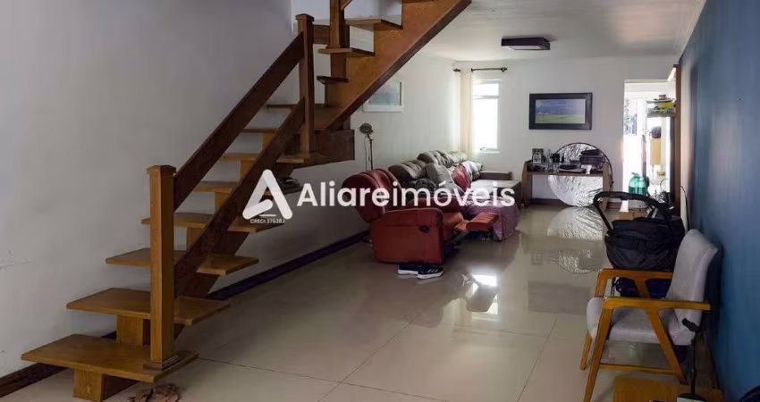 Casa c/ 3 quartos, 1 suíte e 2 vagas, 182m², à venda no bairro Parque da Mooca, por 1.300.000,00