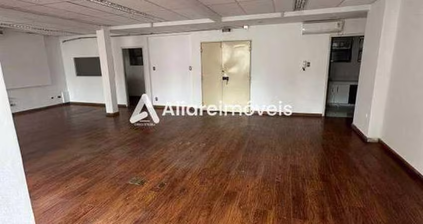 Conjunto comercial c/ 120m², para aluguel no Condomínio Edifício Oyapock, no bairro República, por 2.850,00