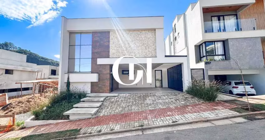 Casa à venda, 3 quartos, 3 suítes, 4 vagas, Salvaterra - Juiz de Fora/MG