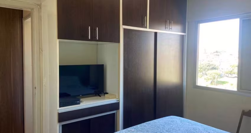 AMPLO APARTAMENTO DUPLEX COM 03 DORMITORIOS AO LADO DA PREFEITURA MUNIPAL DE SAO JOSE DOS CAMPOS