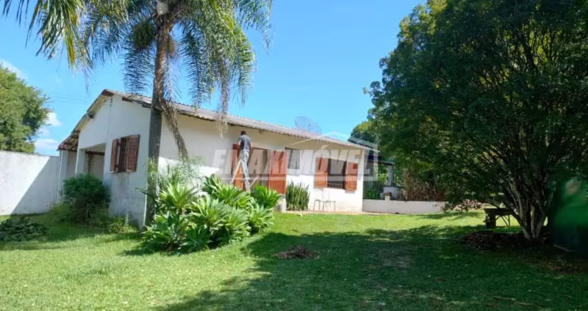 Chácara com Grande Área Verde e Infraestrutura para Lazer