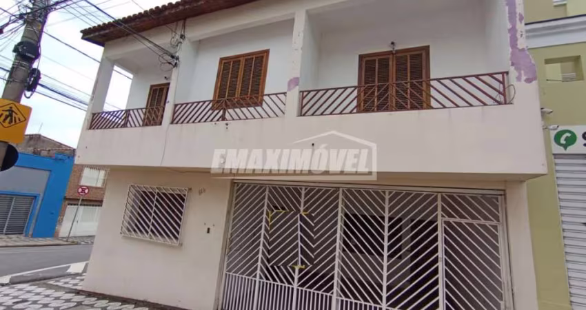 Casa com 7 salas e 3 vagas para locação no Centro de Sorocaba