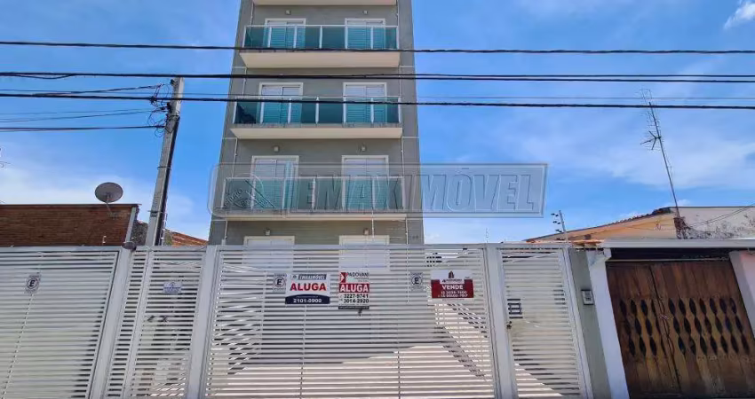Apartamento 2 quartos sendo 1 suíte com quintal - Vila Hortência