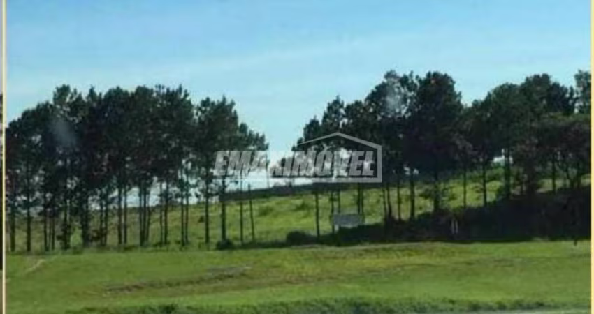 Terreno com 10.900m² - Zona Industrial