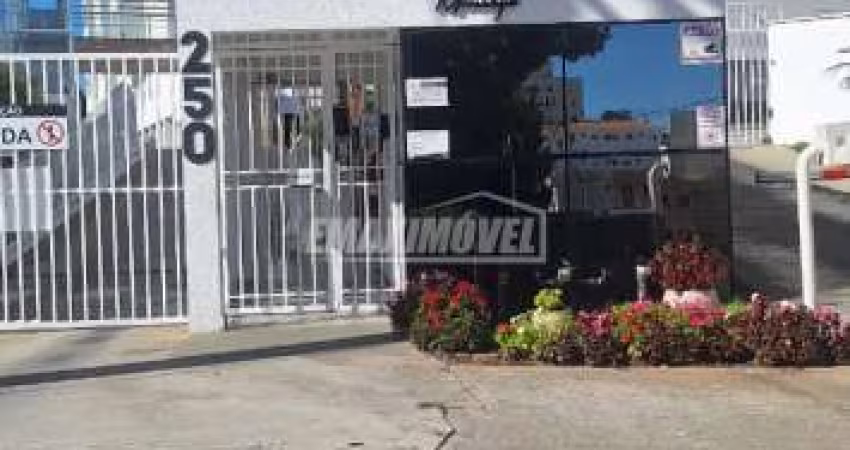 Apartamento Mobiliado com 3 Quartos, 1 Suíte e 2 Vagas - Resid. Lá Vista Moncayo