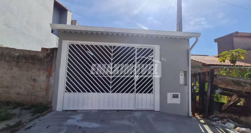 Casa com 2 Quartos sendo 1 suíte