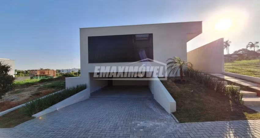 Casa com 3 suítes, 2 Vagas e Piscina - Alphaville Itu