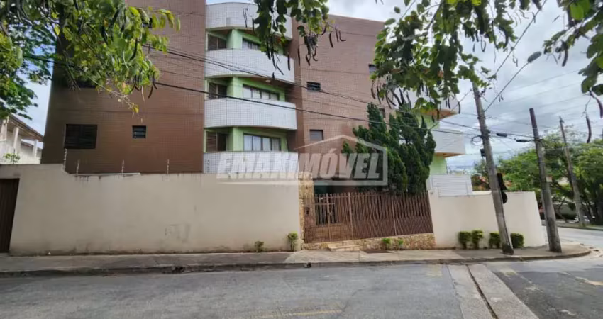 Apartamento à venda, com 2 quartos, sendo 1 suíte e quintal