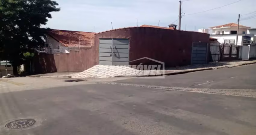 Casa com 2 quartos sendo 1 suíte, espaço gourmet e piscina - jd. brasilândia