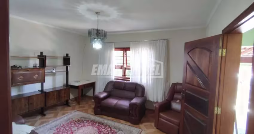 Casa com 3 quartos, 1 suíte e 2 vagas no jd. zulmira!