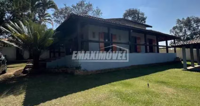 Casa em condomínio no terras são francisco - em salto de pirapora