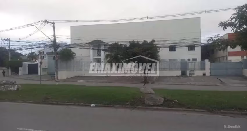 Barracão / Galpão / Depósito para alugar na Avenida Roberto Pinto Sobrinho, 66, Parque Industrial Mazzei, Osasco