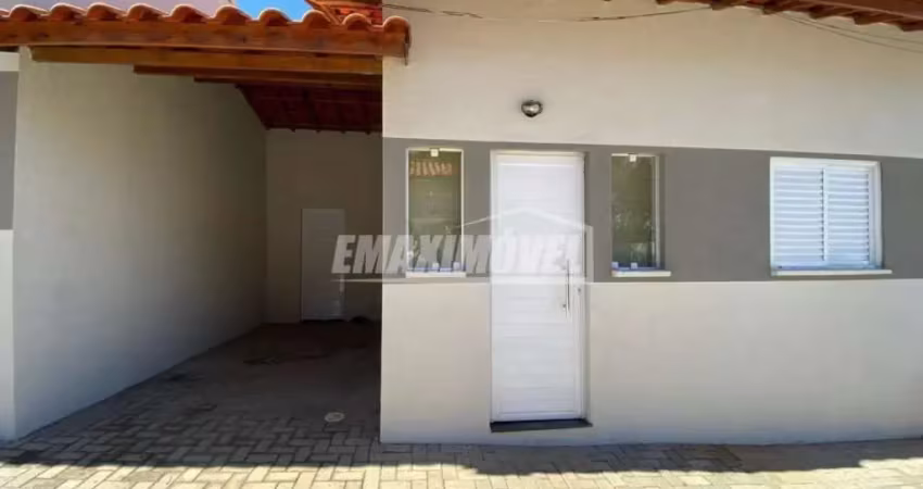 Casa em condomínio com 2 quartos, 1 vaga e lazer! - villagio aquarela