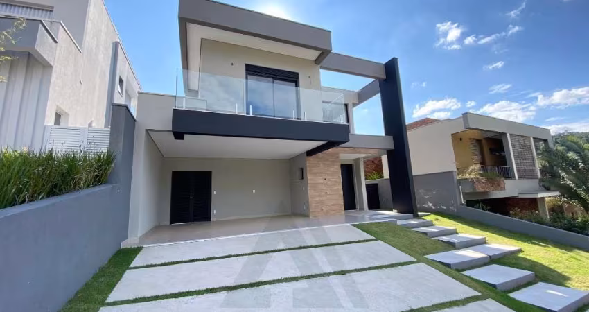 Casa de alto padrão em condomínio na Reserva dos Vinhedos, Louveira-SP: 3 quartos, 3 suítes, 2 salas, 5 banheiros, 4 vagas de garagem, 480m².