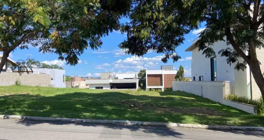 Terreno à venda em condomínio exclusivo em valinhos-sp, no condomínio bosque dos cambarás - 375,00m² de área.