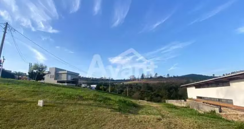 Terreno de esquina com 982,82m²  leve declive em condomínio de alto padrão  no campo de toscana em vinhedo s.p  área de lazer completa