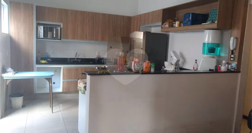Casa com 3 quartos à venda em Vila Cardia - SP