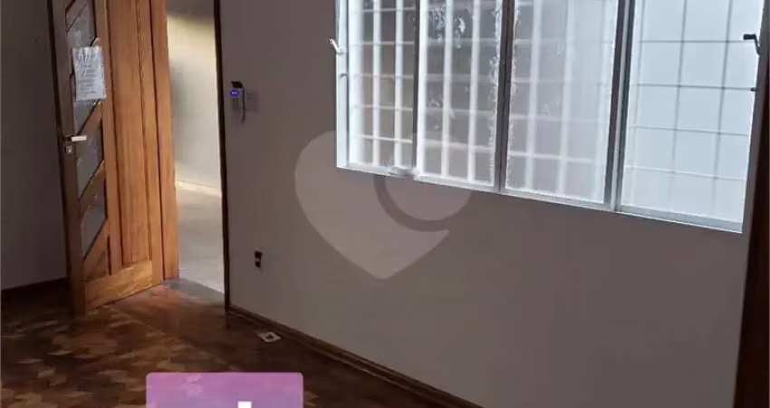 Casa com 3 quartos à venda ou para locação em Vila Cardia - SP