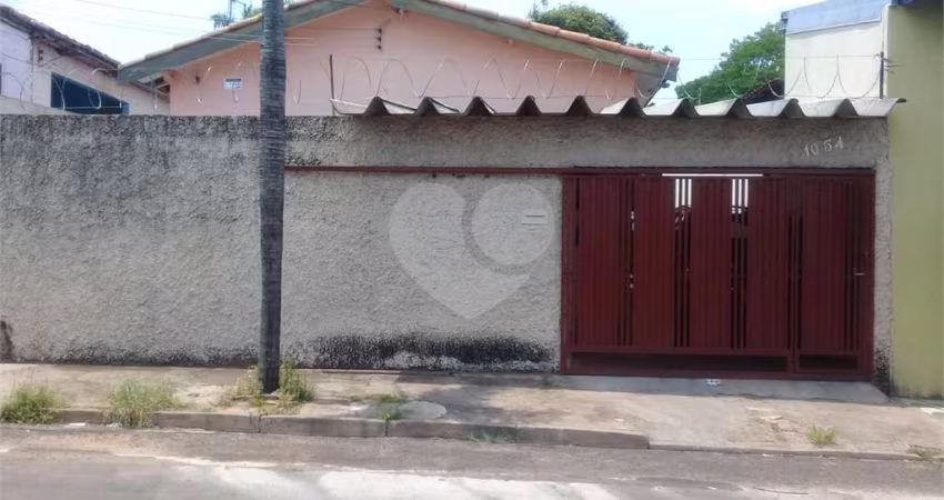 Casa térrea com 2 quartos à venda em Jardim Gerson França - SP