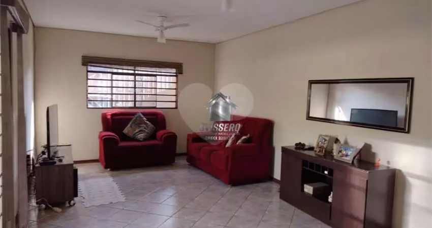 Casa com 3 quartos à venda na Sanhaço, Vale do Igapó, Bauru