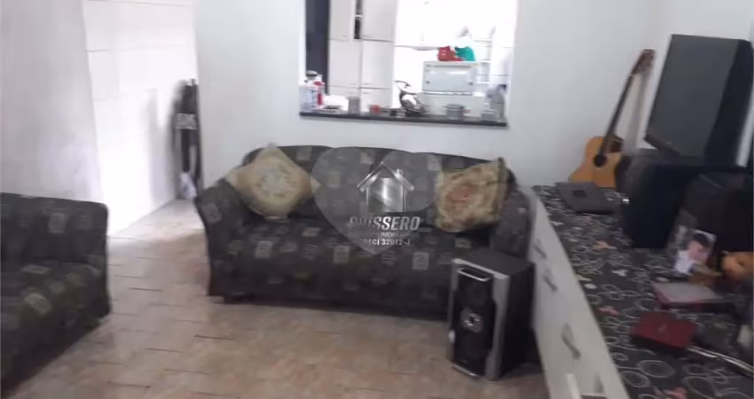 Casa com 2 quartos à venda na Cirso Souza Dos Santos, Parque Jaraguá, Bauru