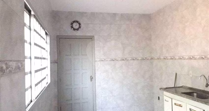 Casa com 3 quartos à venda em Parque União - SP